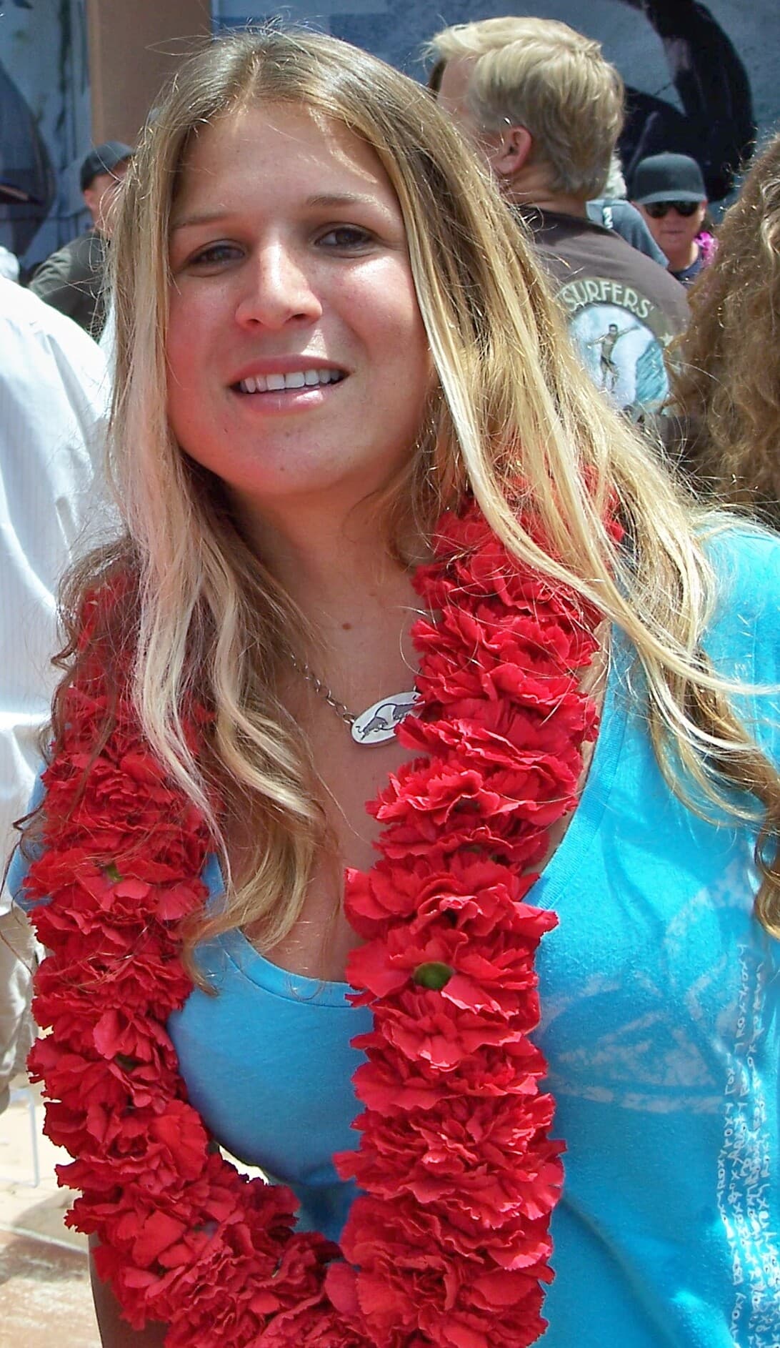 Sofía Mulánovich, campeona mundial peruana de surf