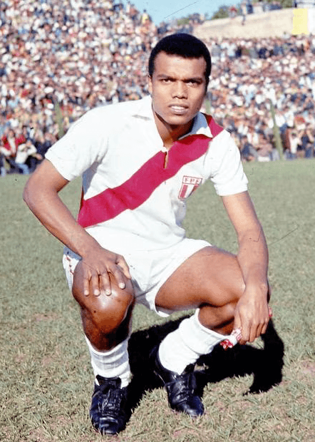 Teófilo Cubillas con la selección peruana